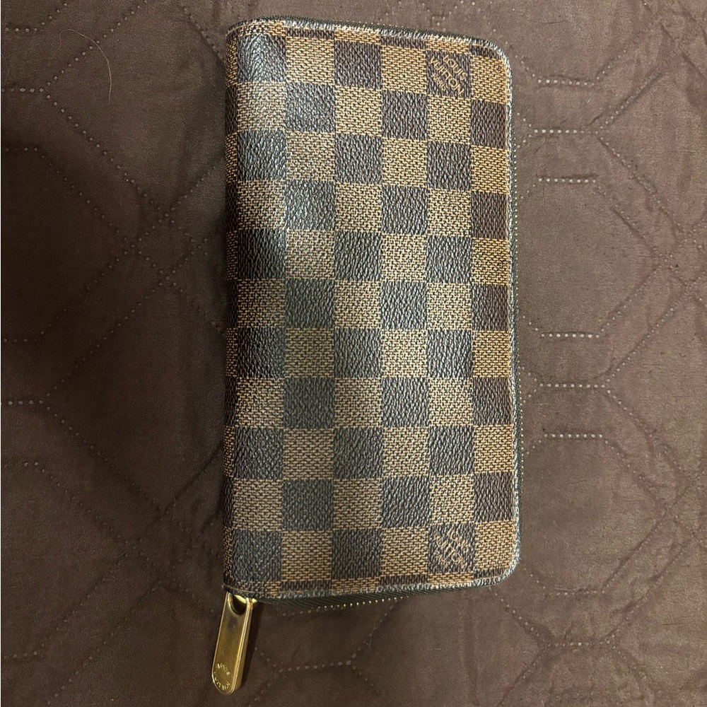 Louis Vuitton Wallet